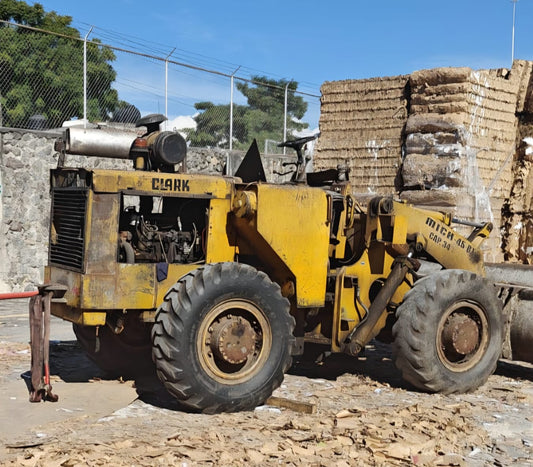 PIEZAS  USADAS PARA CARGADOR CLARK MICHIGAN 45B 45C 75 75B 75IIIA